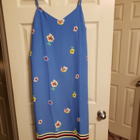 Tommy Hilfiger Dresses & Skirts - Tommy Hilfiger Dress With Adjustable Straps